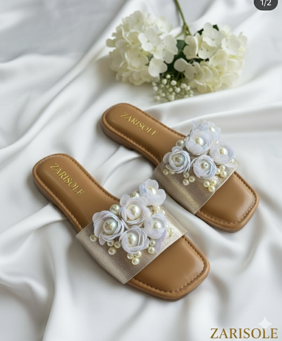 White Lotus - ZariSole